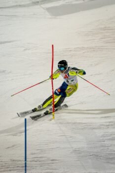 What are some famous slalom water skiing competitions?